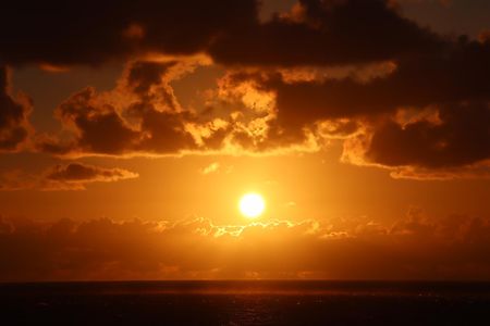 Ein Sonnenuntergang am Meer.
